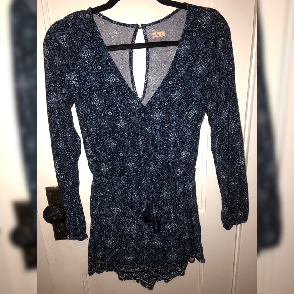 SOLD Hollister Romper Size XS